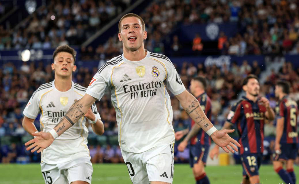 有望在下一, ee 有望在下一, ee