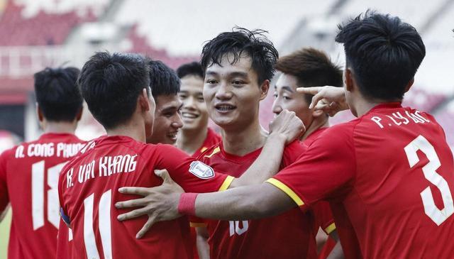 分在F组排, tenan