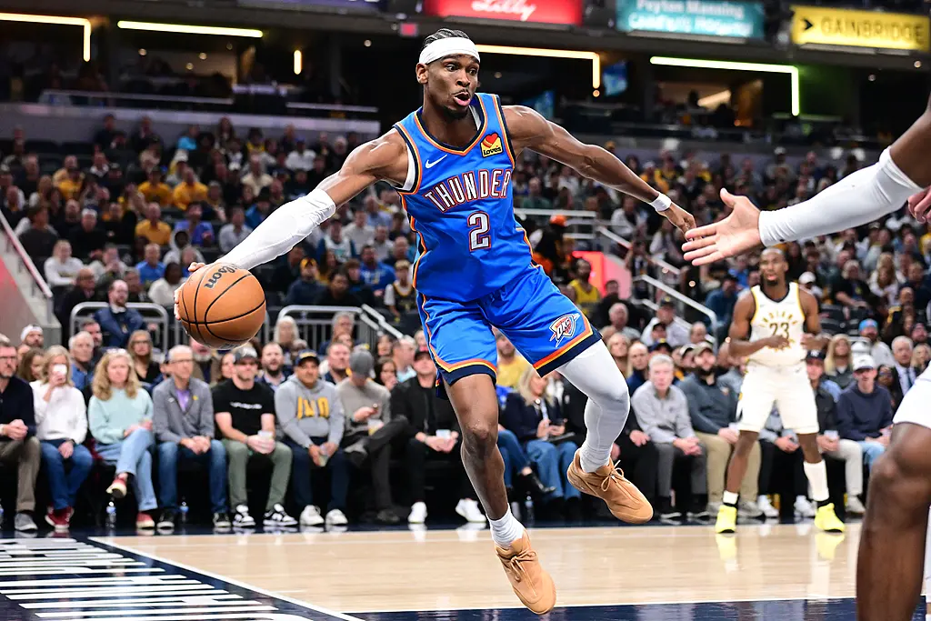 及助攻队友, 伯德, 雷霆 及助攻队友, 伯德, 雷霆